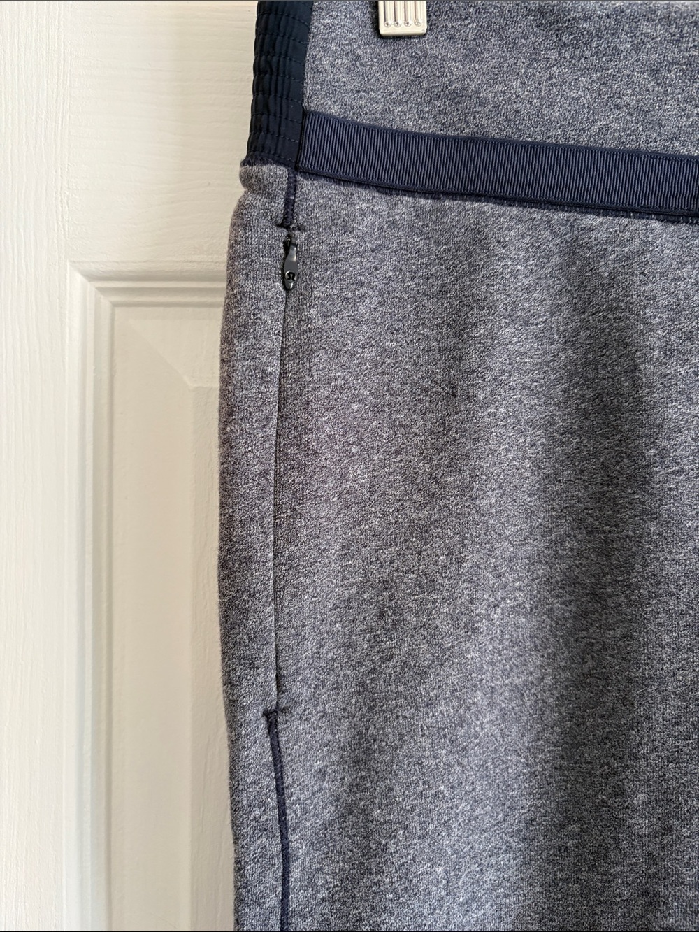LULULEMON Cool and Collected Heather Blue Joggers - Picture 7 of 14